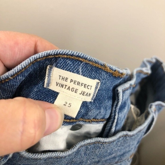 Madewell The Perfect Vintage Jean With Raw Hem Ripped Knee 25 - Picture 10 of 11